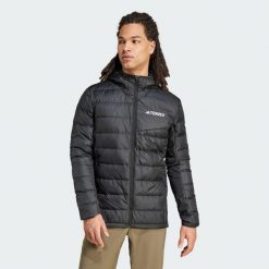 Kurtka Terrex Multi Light Down Hooded. Czarne kurtki męskie ADIDAS, s, bez wzorów, z materiału, sportowe, bez ramiączek, bez kaptura. W wyprzedaży za 497.25 zł.