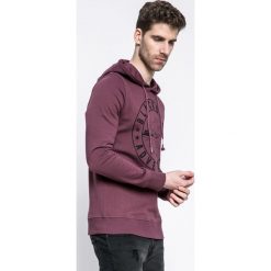 Produkt by Jack & Jones - Bluza. Szare bluzy nierozpinane męskie PRODUKT by Jack & Jones, z nadrukiem, z dzianiny. W wyprzedaży za 69.90 zł.
