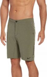 Nike Szorty Nike Flow 9" NESSC515 240. Szorty sportowe męskie Nike, bez wzorów, sportowe. Za 135.00 zł.