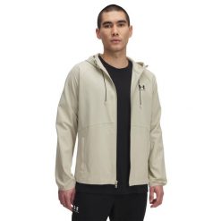 Kurtka Mężczyzna UNDER ARMOUR UA VIBE WOVEN JACKET. Brązowe kurtki męskie Under Armour, m, bez wzorów, sportowe, bez ramiączek, bez kaptura. Za 337.85 zł.