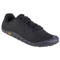 Buty do biegania męskie Merrell Vapor Glove 6. Czarne buty do biegania męskie Merrell, bez wzorów, z gumy, bez zapięcia, do biegania. Za 607.00 zł.