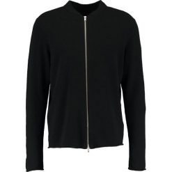 Samsøe & Samsøe BLAIR ZIP Kardigan black. Czarne kardigany męskie Samsøe & Samsøe, z bawełny. Za 539.00 zł.