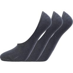 Skarpetki treningowe Livio 3-pack Silicone Sneaker Sock. Czarne buty treningowe męskie Endurance, bez wzorów, bez zapięcia, na fitness i siłownię. Za 19.99 zł.