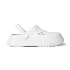 Domowe kapcie CONCORD z ciepłą wyściółką i wkładką z pianki EVA. Białe buty trekkingowe męskie IZAS, bez wzorów, bez zapięcia, trekkingowe. W wyprzedaży za 121.70 zł.