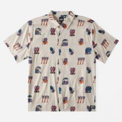 Koszula Billabong DJ Javier Turn The Tide beżowa. Brązowe koszule męskie Billabong, bez wzorów, bez kołnierzyka, bez ramiączek. Za 236.84 zł.