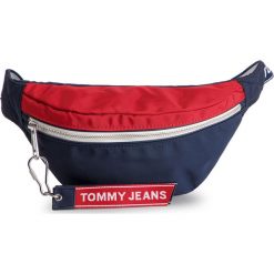 Saszetka nerka TOMMY JEANS - Tju Logo Tape Bumbag AU0AU00533 901. Saszetki męskie marki Tommy Jeans. Za 359.00 zł.