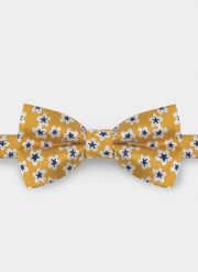 PAKO LORENTE – Mucha męska żółta P22SF-MX-006-Y-0. Żółte krawaty i muchy męskie Pako Lorente, bez wzorów, eleganckie. Za 14.99 zł.