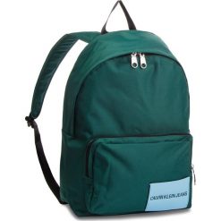 Plecak CALVIN KLEIN JEANS - Sport Essential Cp B K40K400601 313. Zielone plecaki męskie Calvin Klein Jeans, z jeansu. Za 349.00 zł.