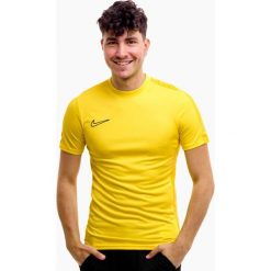 Koszulka sportowa męska Nike DF Academy 23. Żółte t-shirty sportowe męskie Nike, m, bez wzorów, sportowe, bez ramiączek. Za 118.68 zł.