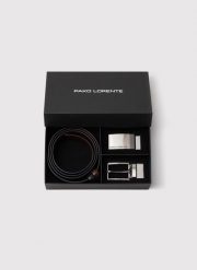 PAKO LORENTE - Dwustronny skórzany pasek z błyszczącą klamrą. Brązowe paski męskie Pako Lorente, bez wzorów, ze skóry. Za 139.99 zł.