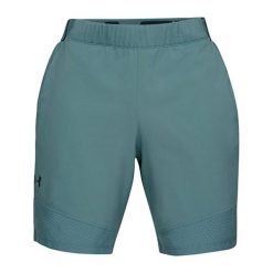 Szorty w kolorze zielonym. Szorty męskie Under Armour. W wyprzedaży za 94.95 zł.