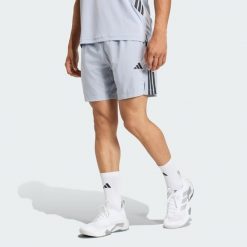 Szorty Tech Essentials Workout 3-Stripes. Szare szorty sportowe męskie ADIDAS, bez wzorów, sportowe. Za 199.00 zł.