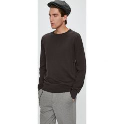 Brave Soul - Sweter. Czarne swetry męskie Brave Soul, z bawełny, z okrągłym kołnierzem, z krótkim rękawem. W wyprzedaży za 49.90 zł.
