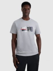 4F T-shirt regular z nadrukiem męski - szary XL. Szare t-shirty męskie 4f, m, bez wzorów, bez kołnierzyka, bez ramiączek. Za 69.99 zł.