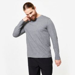 Koszulka z długim rękawem męska Domyos Gym & Pilates 100. Szare koszulki męskie z długim rękawem DOMYOS, m, bez wzorów, z bawełny, klasyczne, bez kołnierzyka, bez ramiączek. Za 39.99 zł.