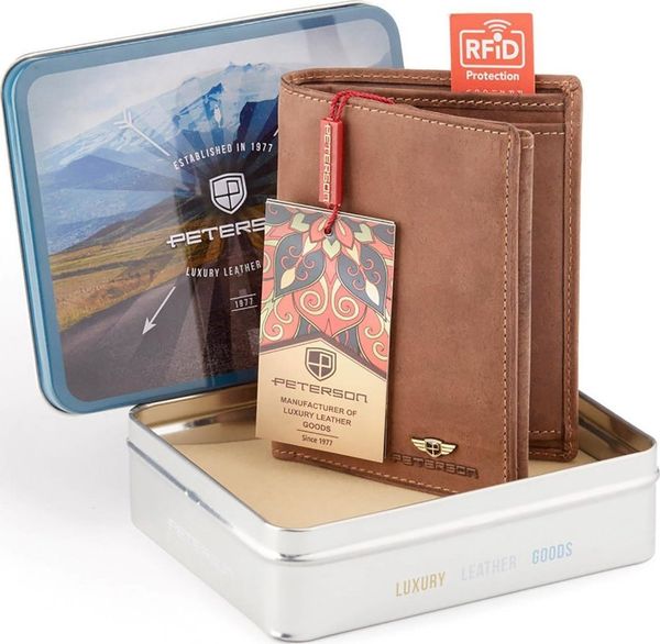 Peterson Portfel męski z nubukowej skóry naturalnej Peterson NoSize. Portfele męskie Peterson, bez wzorów, z nubiku. Za 185.42 zł.