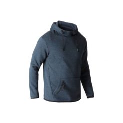 Bluza z kapturem Gym & Pilates 560 męska. Bluzy nierozpinane męskie marki DOMYOS. W wyprzedaży za 79.99 zł.