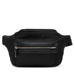 Saszetka nerka Calvin Klein. Czarne saszetki męskie Calvin Klein, bez wzorów, małe. Za 259.99 zł.