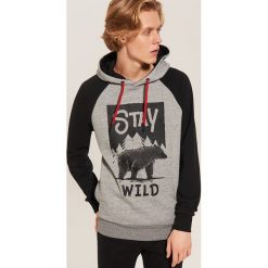 Bluza z napisem stay wild - Szary. Bluzy nierozpinane męskie marki House. W wyprzedaży za 69.99 zł.