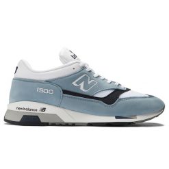 Buty męskie New Balance U1500BNW – niebieskie. Niebieskie buty do biegania męskie New Balance, bez wzorów, ze skóry, bez zapięcia, do biegania. Za 1,049.99 zł.