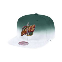 Czapka typu snapback Mitchell & Ness Color Fade Seattle Supersonics. Białe czapki męskie Mitchell & Ness, bez wzorów. Za 218.50 zł.