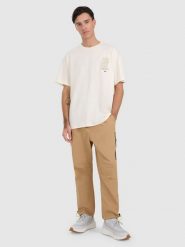 4F Spodnie casual męskie - beżowe XXL. Brązowe spodnie na co dzień męskie 4f, bez wzorów, z materiału, casualowe. W wyprzedaży za 159.99 zł.