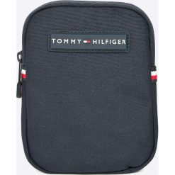 Tommy Hilfiger - Saszetka. Szare saszetki męskie Tommy Hilfiger, w paski, z materiału. W wyprzedaży za 179.90 zł.