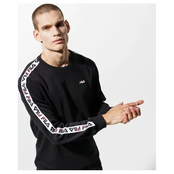 Fila Bluza Aren Crew Shirt , czarny, rozmiar S. Czarne bluzy nierozpinane męskie Fila, m, bez wzorów, z bawełny, sportowe, bez ramiączek, bez kaptura. Za 319.99 zł.