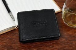 Portfel skórzany męski duży czarny Wild Horse RFiD. Czarne portfele męskie bez wzorów. Za 45.00 zł.