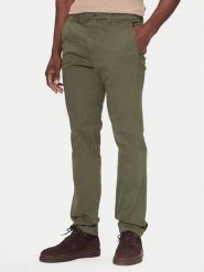 United Colors Of Benetton Chinosy 4TZYUF04P Zielony Slim Fit. Zielone eleganckie spodnie męskie United Colors Of Benetton, bez wzorów, z bawełny. Za 259.99 zł.