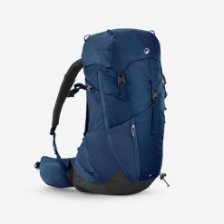 Plecak turystyczny Quechua MH500 38 l. Niebieskie plecaki męskie QUECHUA, bez wzorów. Za 299.99 zł.