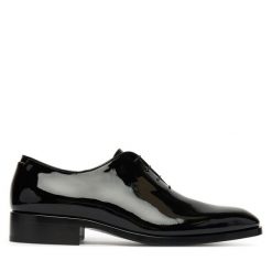 Półbuty BOSS. Czarne eleganckie półbuty męskie Boss, wizytowe, bez obcasa, bez zapięcia. Za 2,649.00 zł.