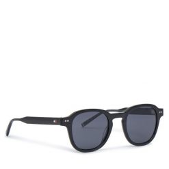 Okulary przeciwsłoneczne Tommy Hilfiger. Czarne okulary przeciwsłoneczne męskie Tommy Hilfiger, bez wzorów. Za 379.99 zł.