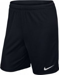 Nike Spodenki piłkarskie Park II M czarne r. L (725887-010). Czarne szorty sportowe męskie Nike, bez wzorów, sportowe. Za 62.50 zł.