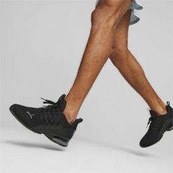 Buty do biegania męskie PUMA Axelion Refresh. Czarne buty do biegania męskie Puma, bez wzorów, bez zapięcia, do biegania. Za 349.00 zł.