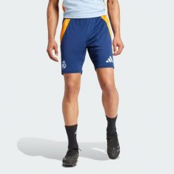 Szorty Real Madrid Tiro 24 Competition Training. Brązowe szorty sportowe męskie ADIDAS, bez wzorów, z materiału, sportowe. Za 199.00 zł.