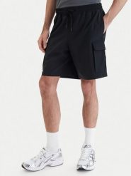 Under Armour Szorty sportowe UA Vibe Woven Cargo 1386560 Czarny Regular Fit. Czarne szorty sportowe męskie Under Armour, bez wzorów, z syntetyku, sportowe. Za 249.99 zł.