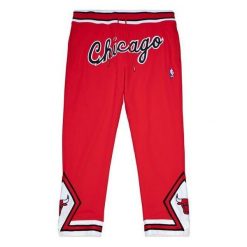 Spodnie treningowe Chicago Bulls M&N x Just Don. Czerwone długie spodnie sportowe męskie Mitchell & Ness, bez wzorów, z dresówki, do koszykówki. Za 1,912.00 zł.