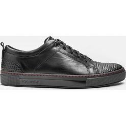 Czarne trampki męskie. Buty sportowe na co dzień męskie marki Kazar. Za 429.00 zł.
