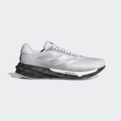 Buty Supernova Stride 2 Running. Czarne buty do biegania męskie ADIDAS, bez wzorów, z materiału, bez zapięcia, do biegania. Za 479.00 zł.