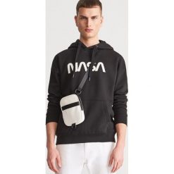 Bluza NASA z kapturem - Czarny. Bluzy nierozpinane męskie marki Reserved. Za 119.99 zł.