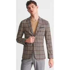 Marynarka slim fit w kratę - Czerwony. Marynarki męskie marki Reserved. W wyprzedaży za 149.99 zł.