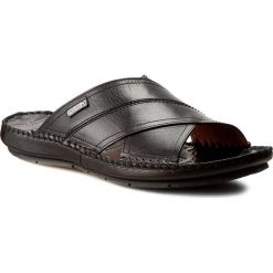 Klapki PIKOLINOS - 06J-5434 Black. Czarne klapki i japonki męskie Pikolinos, bez wzorów, ze skóry. W wyprzedaży za 279.00 zł.