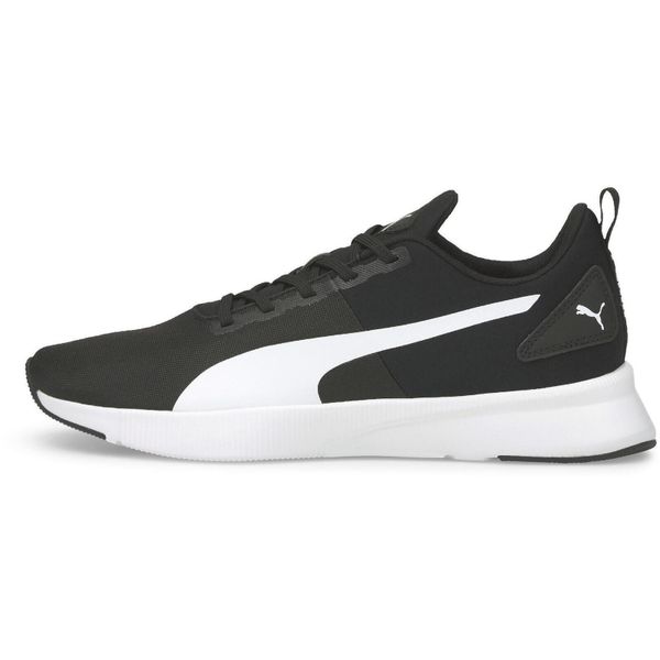 Buty do biegania męskie PUMA Flyer Runner Mesh. Białe buty do biegania męskie Puma, bez wzorów, z gumy, bez zapięcia, do biegania. Za 273.00 zł.