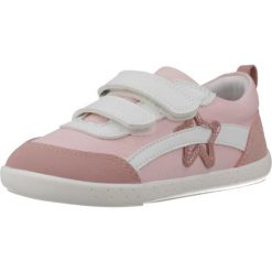 Buty GARVALIN 262336G Rose. Czerwone buty trekkingowe męskie GARVALIN, bez wzorów, z syntetyku, bez zapięcia, trekkingowe. Za 198.99 zł.