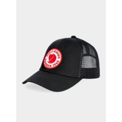 Czapka z daszkiem Fjallraven 1960 Logo Langtradarkeps. Szare czapki męskie Fjällräven, bez wzorów, sportowe. Za 177.99 zł.