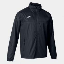 Kurtka do piłki nożnej męska Joma Montreal przeciwdeszczowa. Czarne kurtki męskie Joma, m, bez wzorów, sportowe, bez ramiączek, bez kaptura. Za 263.85 zł.