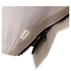 Czapka z muchą dla koni BR Equitation Lycra. Brązowe krawaty i muchy męskie BR, bez wzorów, z lycry, sportowe. Za 172.50 zł.