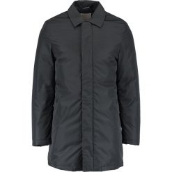 Knowledge Cotton Apparel RIB STOP FUNCTIONAL Krótki płaszcz phantom. Czarne płaszcze męskie Knowledge Cotton Apparel, z materiału. W wyprzedaży za 454.05 zł.
