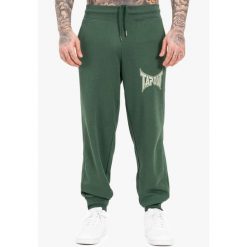 Spodnie dresowe Tapout. Zielone spodnie dresowe męskie TAPOUT, bez wzorów, z dresówki. Za 235.00 zł.